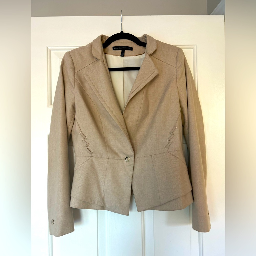 White House Black Market- Size 4, Tan Blazer